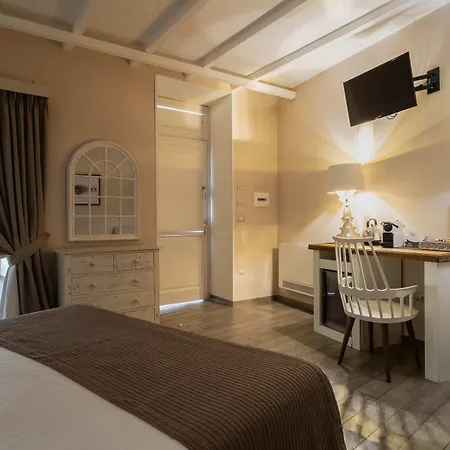 Hotel Cas'e Charming House Caserta