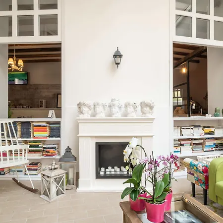 Cas'e Charming House Hotel 3*