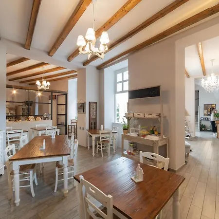 Cas'e Charming House 3* Καζέρτα