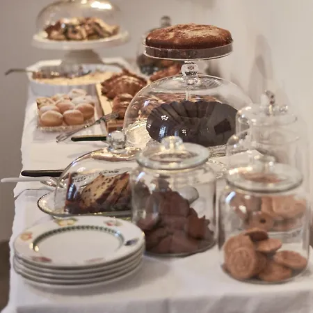 Hotel Cas'e Charming House